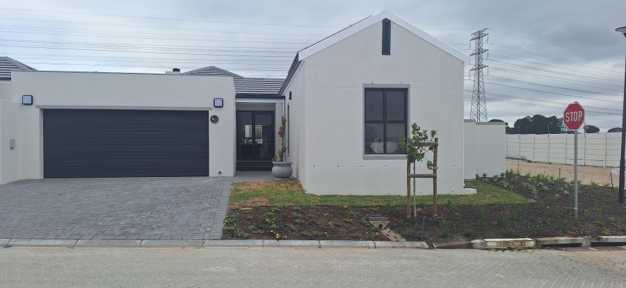 3 Bedroom Property for Sale in Haasendal Western Cape